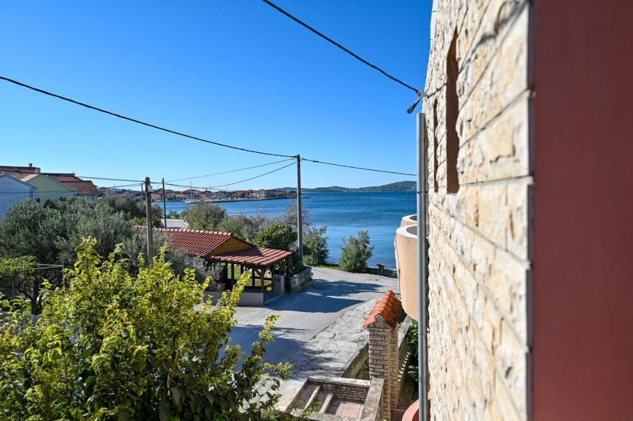 Apartmani Frleta Bibinje Exteriör bild